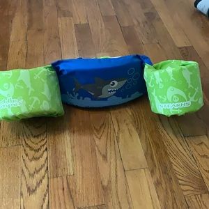 Puddle Jumper VGUC 30-50 lbs